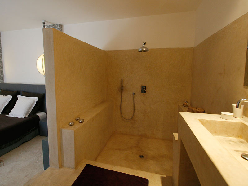 Jalil Bathroom