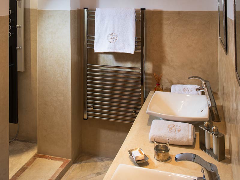 Alexandra Bathroom