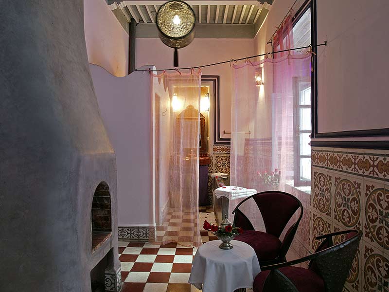 Powder Pink Room 
