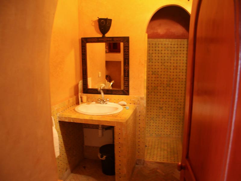 Zahira Bathroom