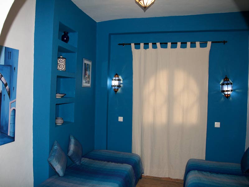 Raya Living Room