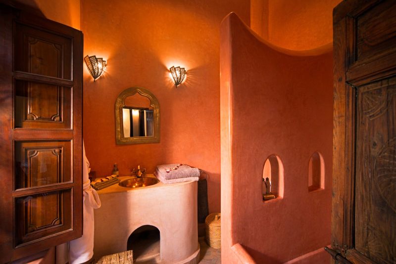 Twin Room bathroom