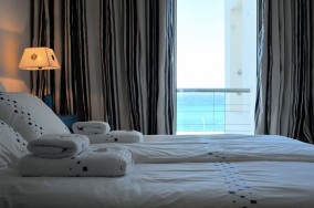 Albaroud Room