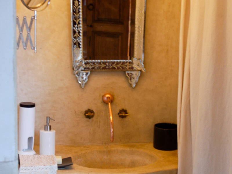 Asmae Bathroom