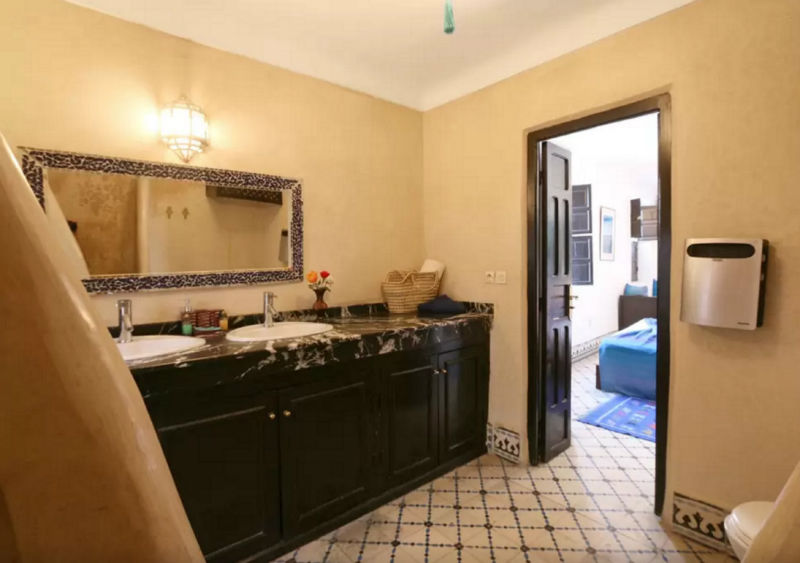 Amara Bathroom