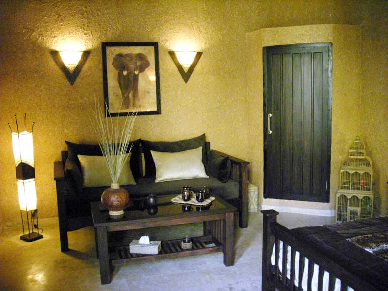 Savannah Night Suite 2