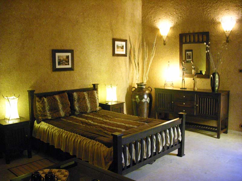 Savannah Night Suite