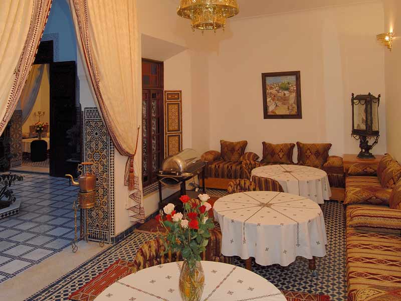 Oujdi Living Room