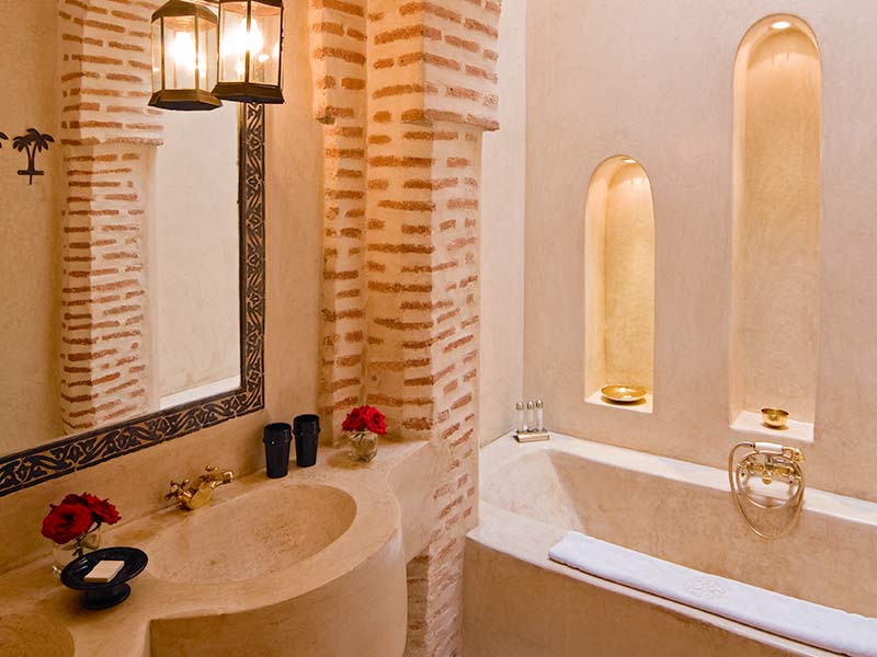 Colonial Bathroom