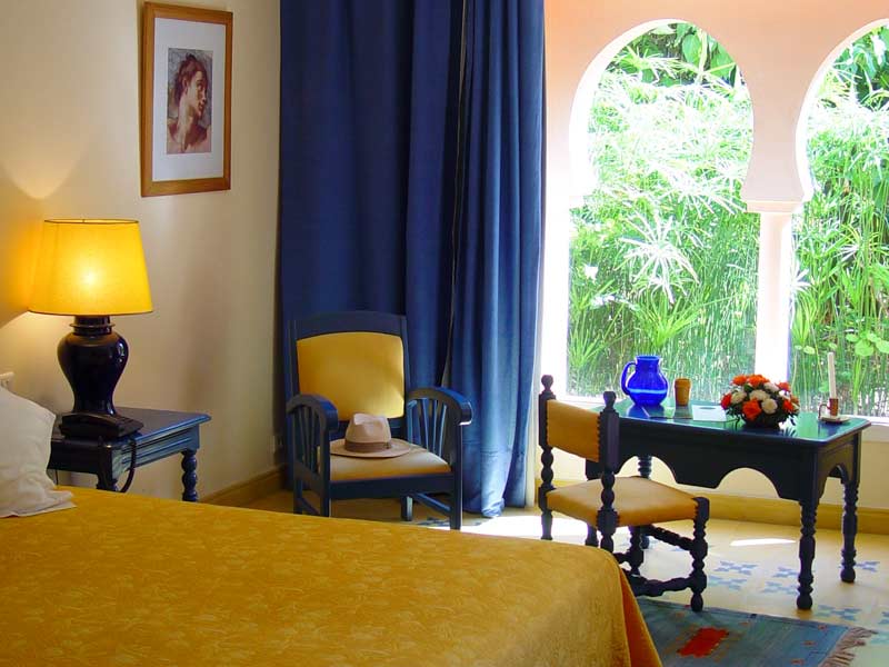 Standard Bedroom