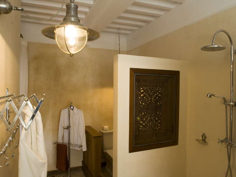 Ôpale Bathroom